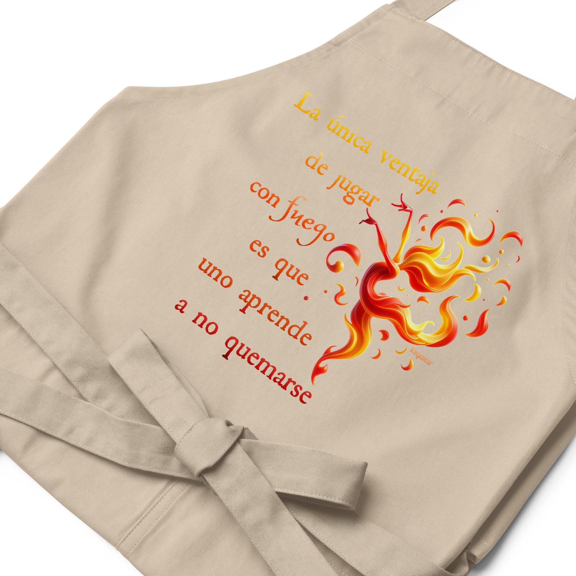 Delantal Jugar con fuego