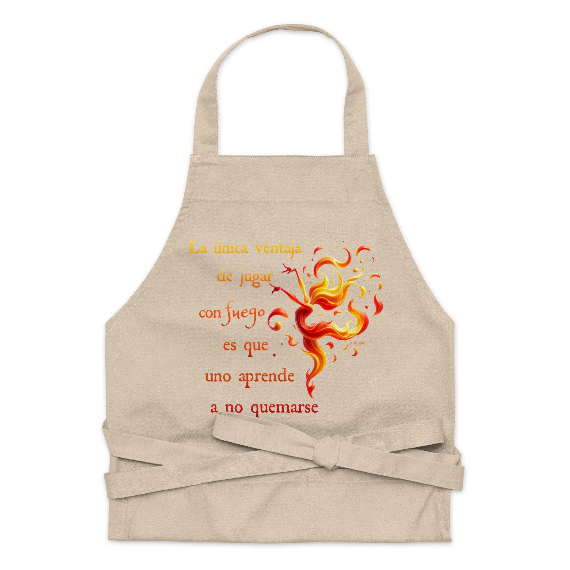 Delantal Jugar con fuego